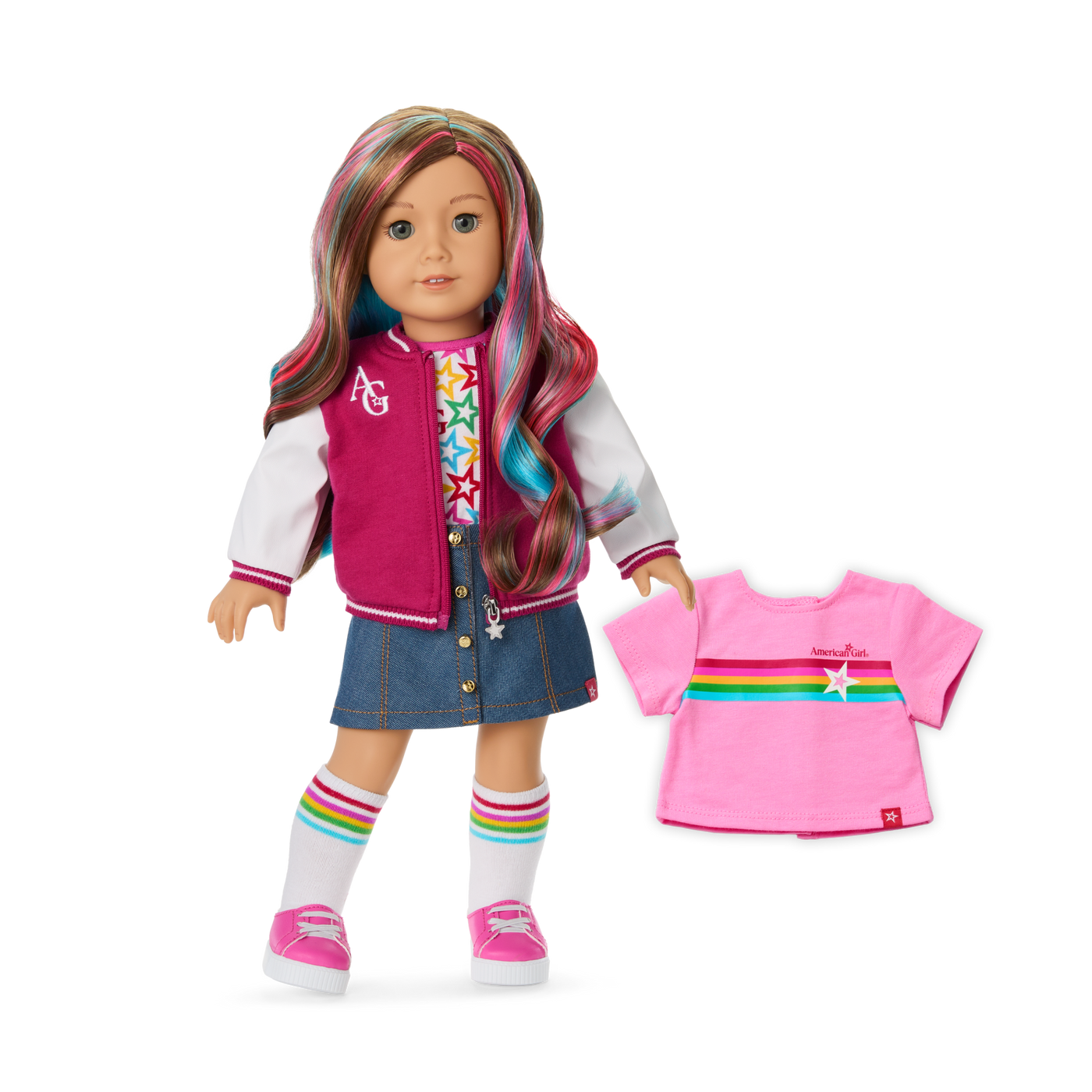 Truly Me™ 18-inch Doll #101 with wavy caramel hair S8