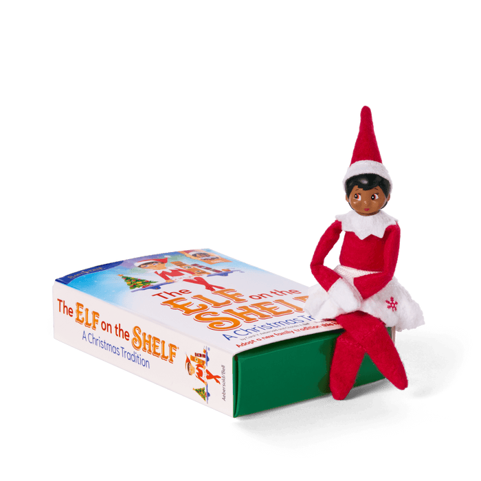 The Elf on the Shelf® Set (Girl) for 18-inch Dolls I6