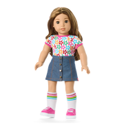 Truly Me™ 18-inch Doll #118 with curly caramel hair Z8