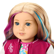 Truly Me™ 18-inch Doll #110 with wavy blonde hair V3