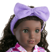 Truly Me™ #127 Doll & Day of Fun All-in-One Set K2
