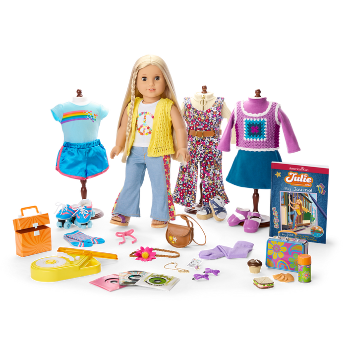 Julie’s™ Sunny ’70s Gift Set (Historical Characters) D3