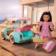 Raquel's™ Seaside Car for 18-inch Dolls (Girl of the Year™ 2026) I3